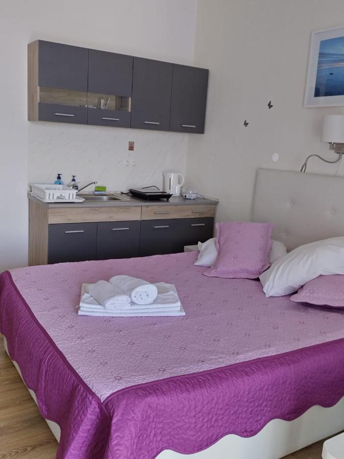 Blaxy Resort Stefi Cu Acces La Piscine Gratuit Douăzeci şi Trei August Exteriér fotografie